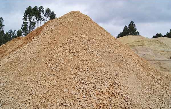 Britas, pó de pedra e tout-venant